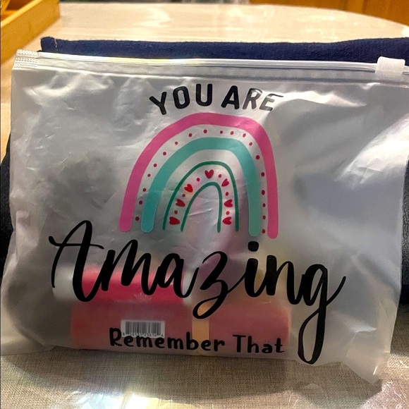 Stuffed Clutch Bag and Matching Wallet - Picture 12 of 14